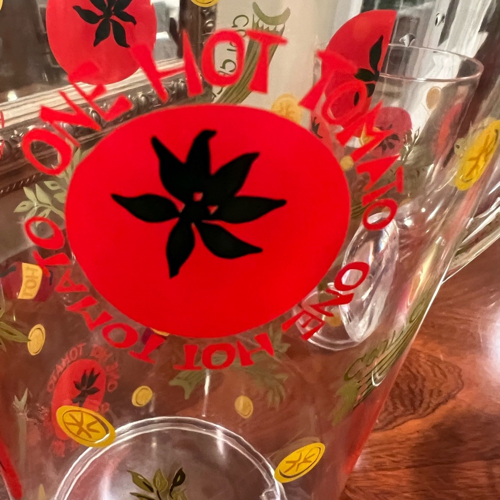 Vintage Rare Acrylic Bloody Mary Set. Pitcher and 4 glasses.